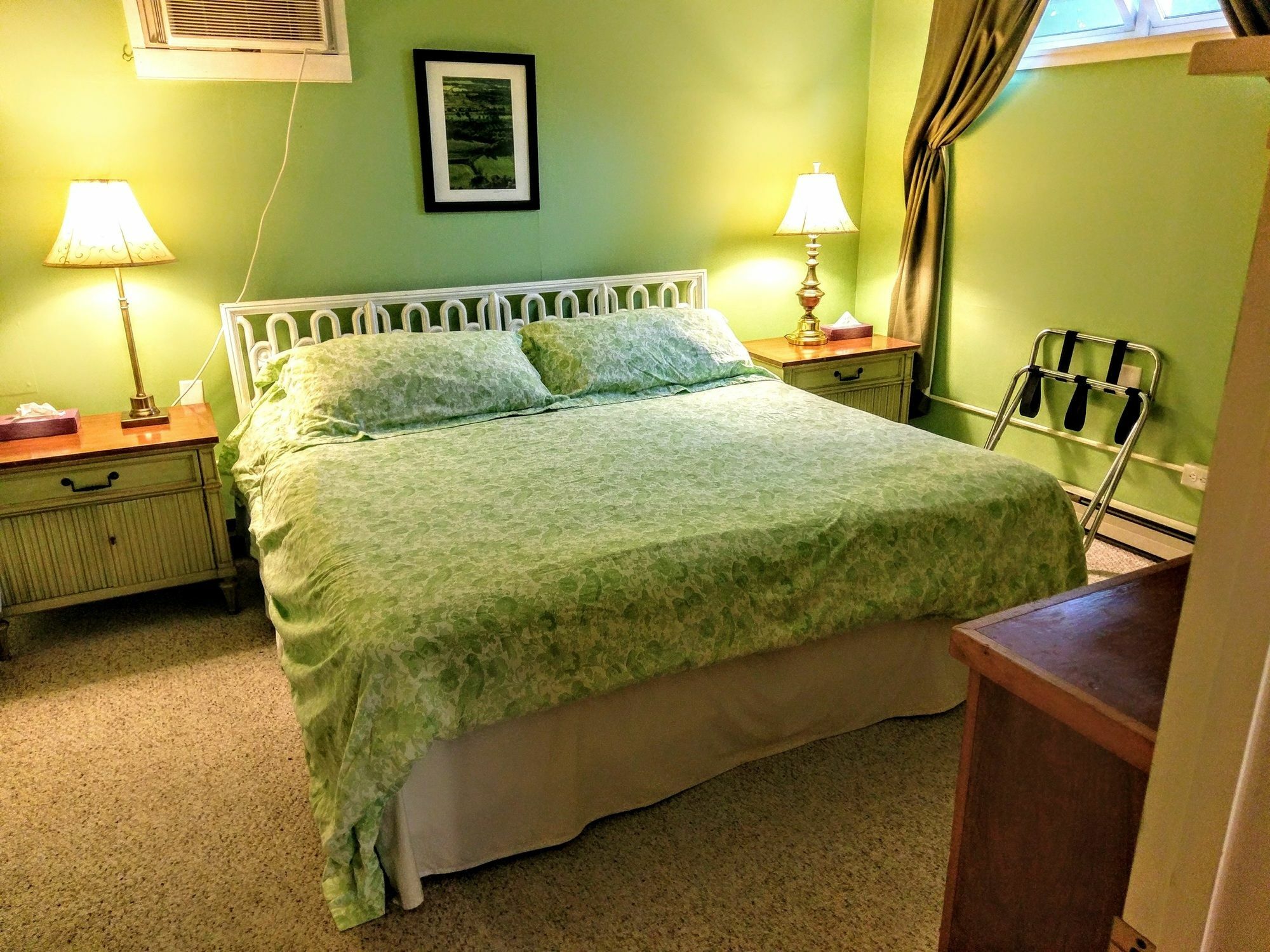 Inn At Charlotte B&B เบอร์ลิงตัน ภายนอก รูปภาพ
